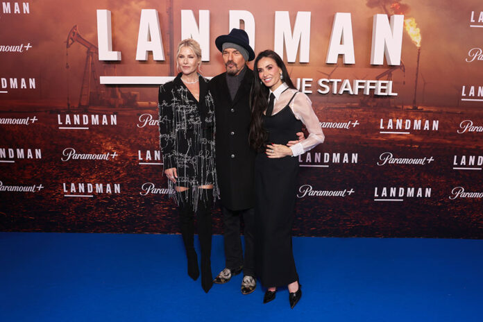 Ali-Larter-Demi-Moore-Billy-Bob-Thornton_Getty-Images-for-Paramount+