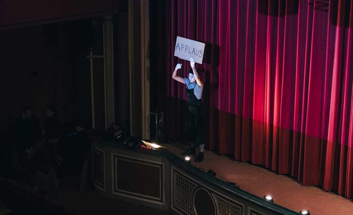 DSC09609_carlos-alvarz-(the.carlos.alvarez)