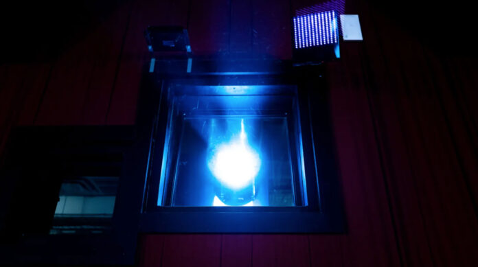 A-projector-screening